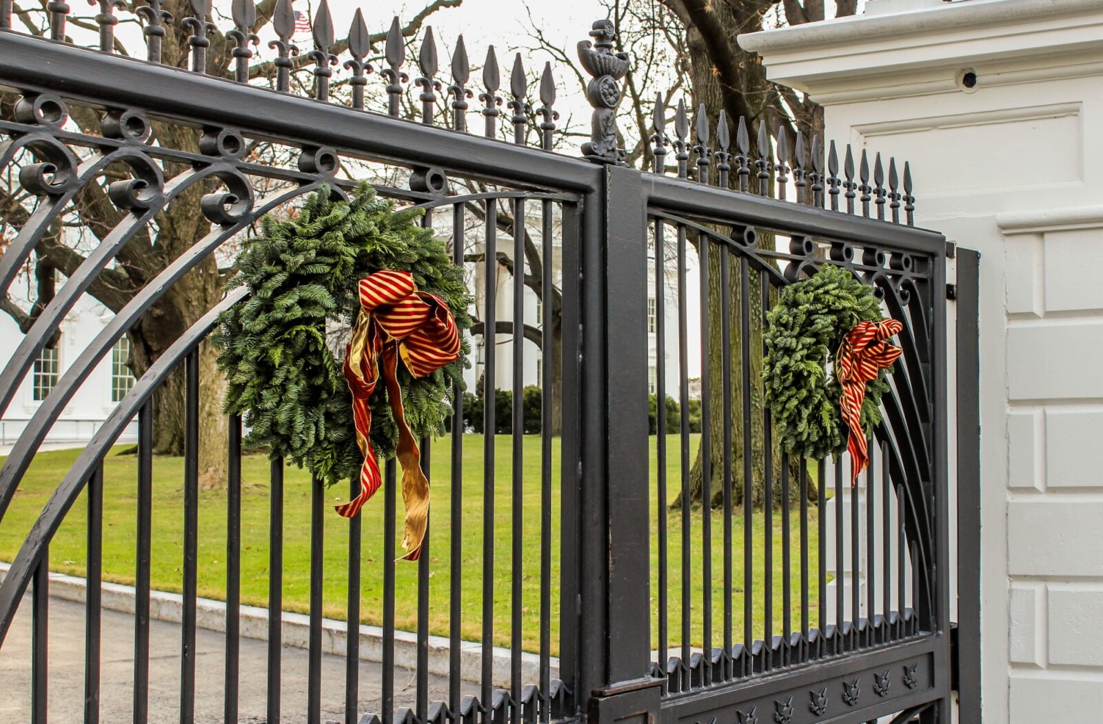 security gate installation